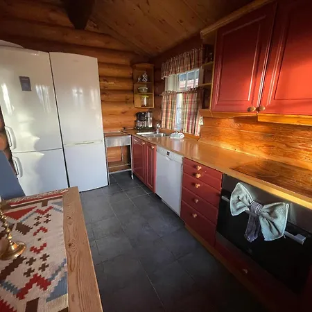 Large With Stunning Views! Vakantiehuis