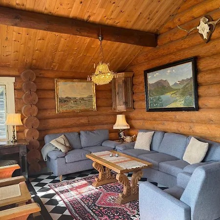 Large With Stunning Views! Holiday home